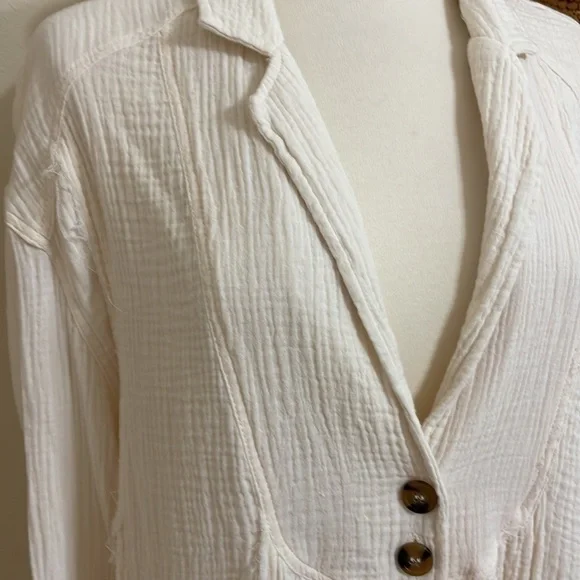 Free People cream crinkle gauze long sleeve top - Picture 3 of 11